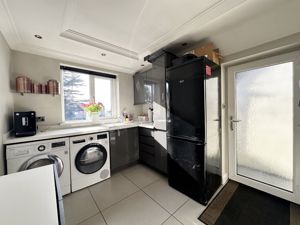 Photo 16- click for photo gallery